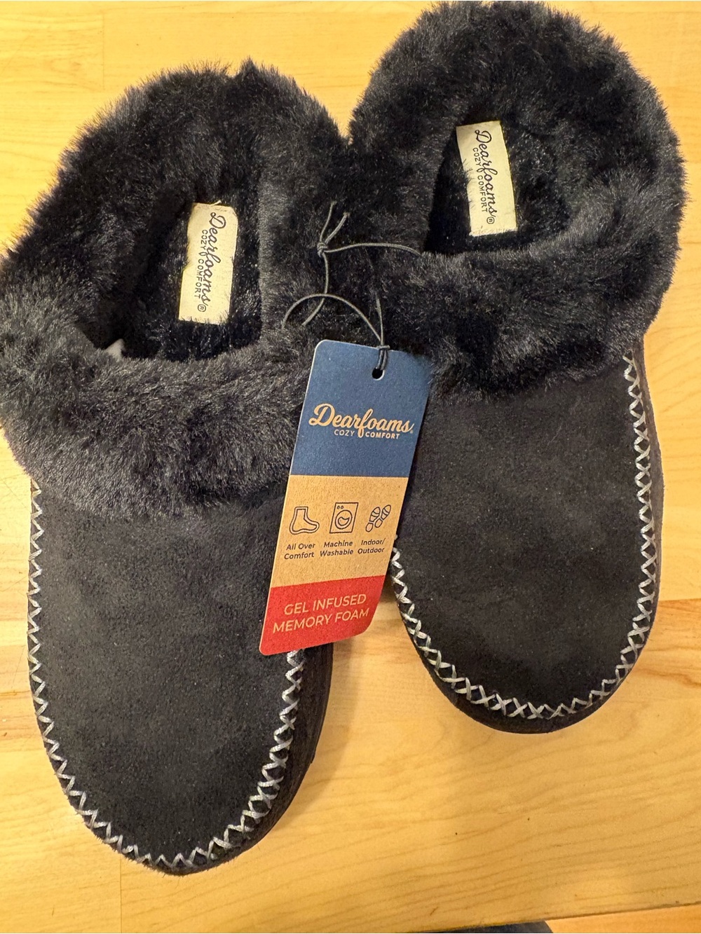 dearfoams Black Faux Fur Slip-On Clog size 7-8